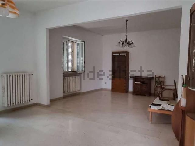 Appartamento in vendita a Puglia, Bari