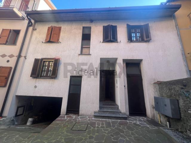 Appartamento in vendita a Vigolo, Lombardia