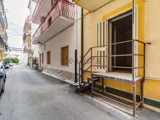 Appartamento in vendita a Letojanni, Sicilia