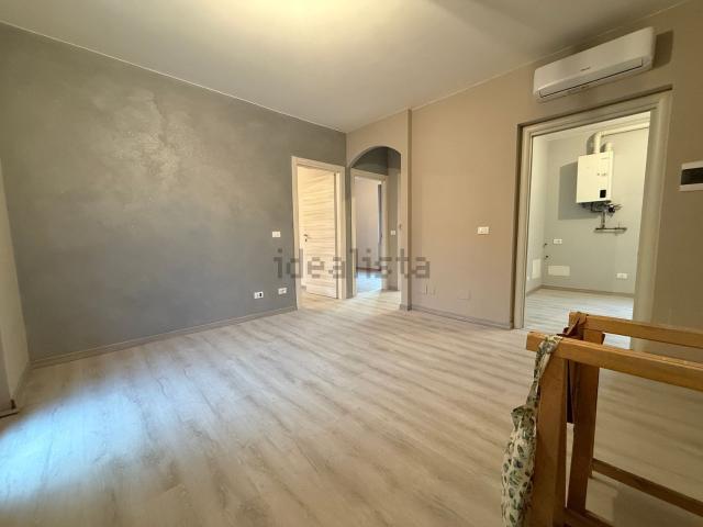 Appartamento in vendita a Prevalle, Lombardia