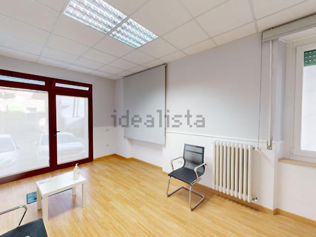 Appartamento in vendita a Tirassegno, Marche