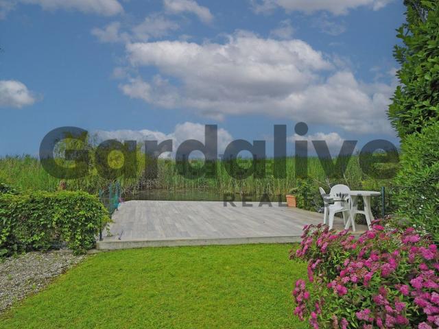 Appartamento in vendita a Sirmione, Lombardia