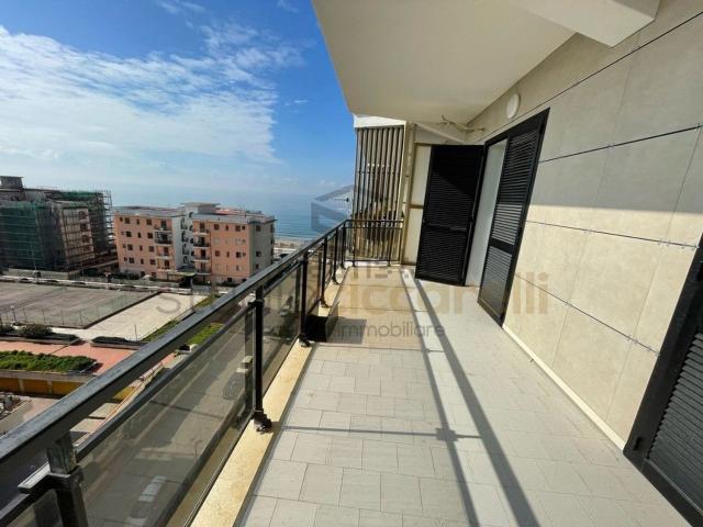 Appartamento in vendita a Marina d'Ischitella, Castel Volturno