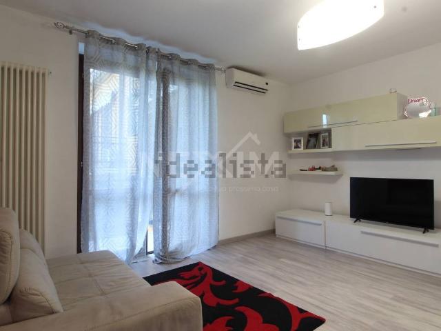 Appartamento in vendita a Zeccone, Pavia