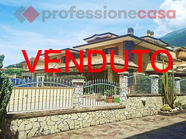 Appartamento in vendita a Piedimonte San Germano, Lazio