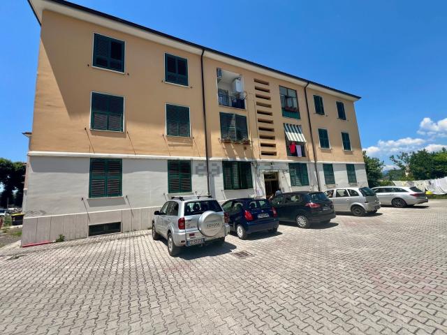 Appartamento in vendita a Piazza Tevere, Rieti