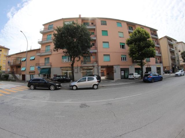 Appartamento in vendita a Piano, Marche
