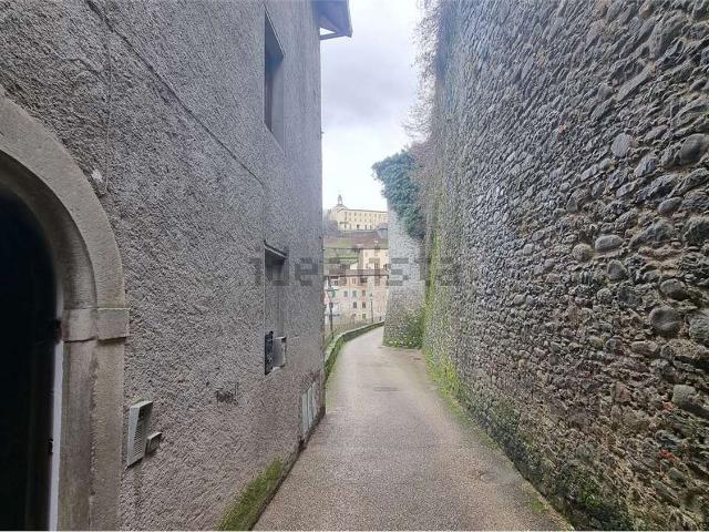 Appartamento in vendita a Unione Comuni Garfagnana, Castelnuovo Di Garfagnana