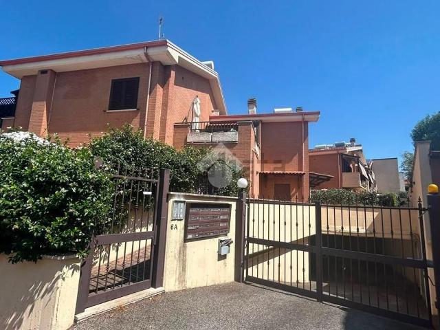Appartamento in vendita a Castelluccia, Roma Capitale