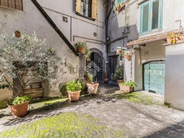 Appartamento in vendita a Madonna del Ponte, Vetralla