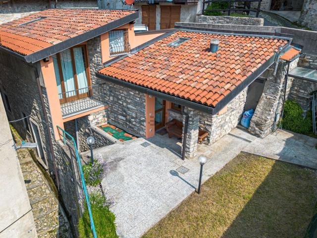 Appartamento in vendita a Rovenna, Cernobbio