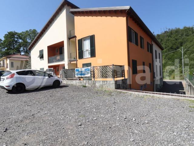 Appartamento in vendita a Riccò Del Golfo, Liguria