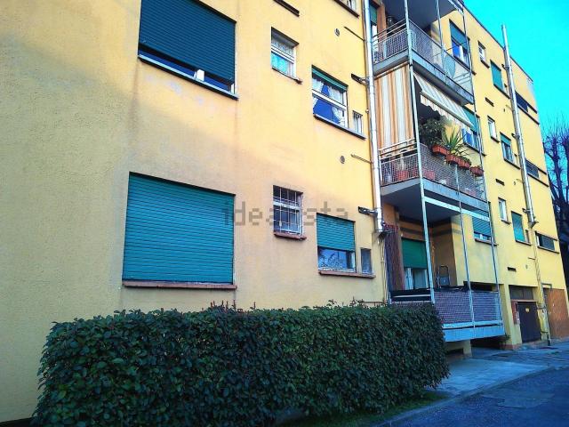 Appartamento in vendita a Dalmine, Lombardia