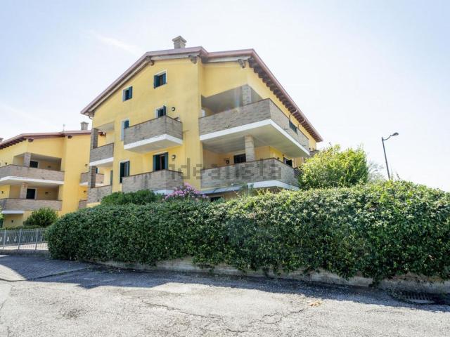Appartamento in vendita a Carrara Santo Stefano, Due Carrare