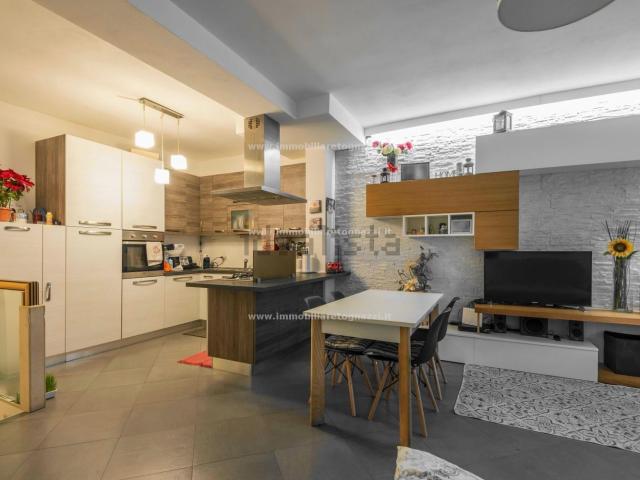 Appartamento in vendita a Centro, Poggibonsi