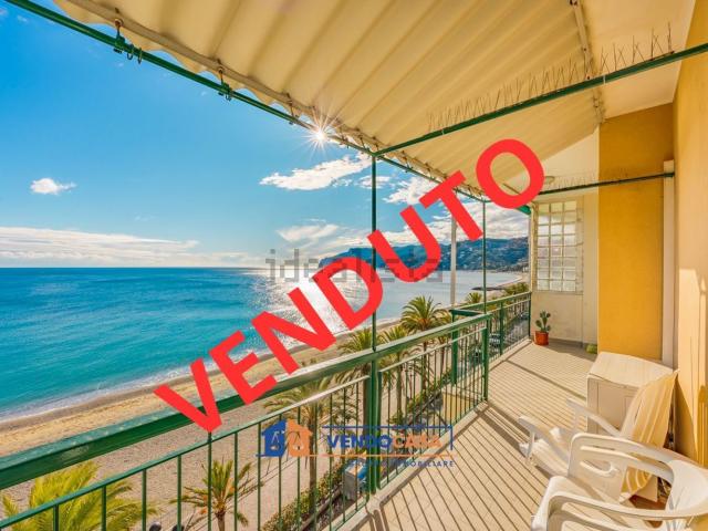 Appartamento in vendita a Spotorno, Liguria