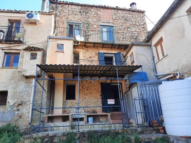 Appartamento in vendita a San Mauro Castelverde, Sicilia