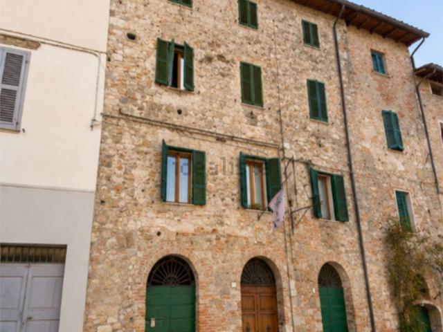 Appartamento in vendita a Asciano