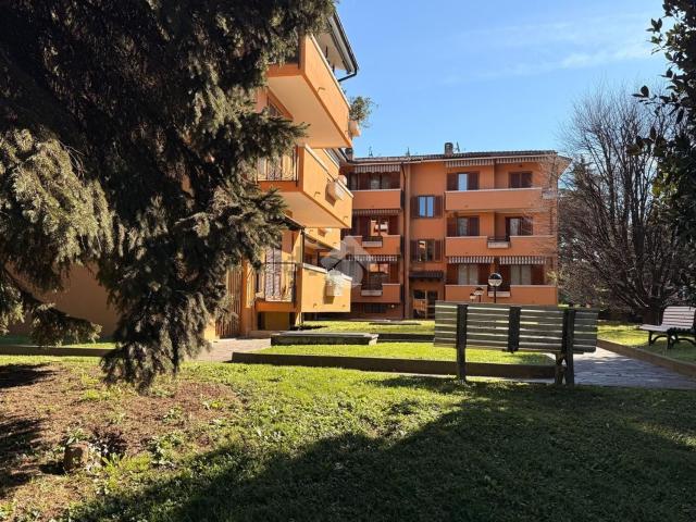 Appartamento in vendita a Pagnano, Merate