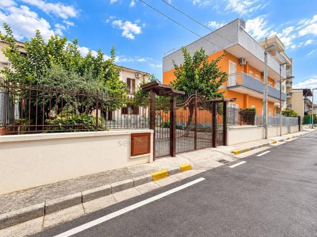 Appartamento in vendita a Pomigliano d'Arco, Napoli