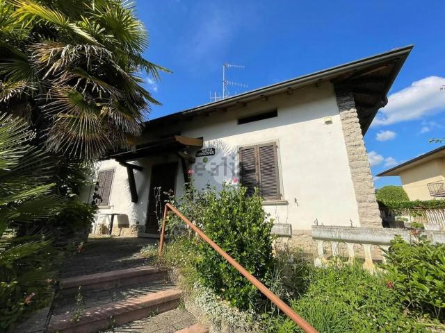 Appartamento in vendita a Azzonica, Sorisole