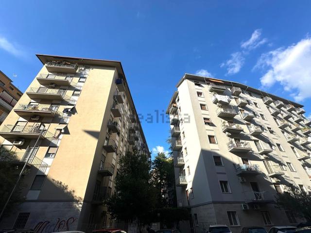 Appartamento in vendita a Municipio Roma VII, Roma Capitale
