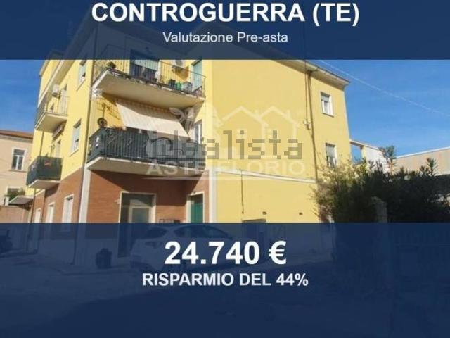 Appartamento in vendita a Unione dei Comuni della Val Vibrata, Controguerra