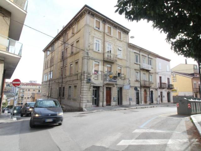 Appartamento in vendita a Campobasso, Molise