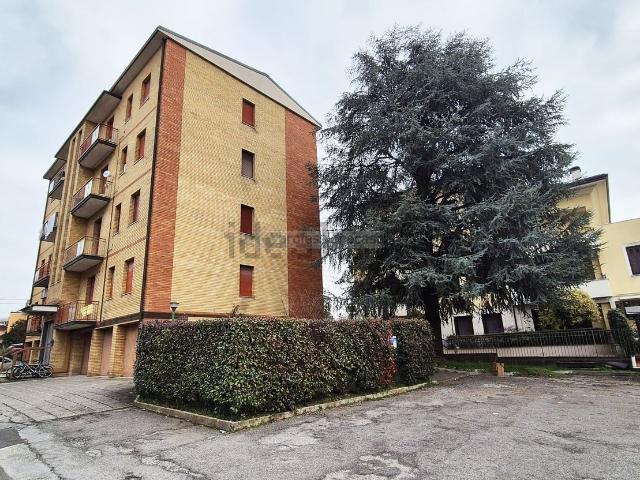 Appartamento in vendita a Robbiano, Giussano