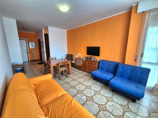 Appartamento in vendita a Cornate D'adda, Lombardia