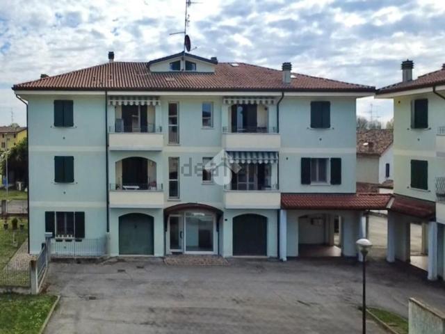 Appartamento in vendita a Bassa Reggiana, Re