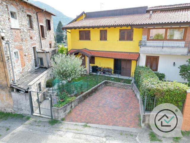 Appartamento in vendita a Canonica, Cuveglio