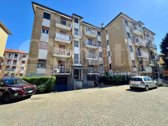 Appartamento in vendita a Rovagnasco, Segrate