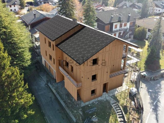 Appartamento in vendita a Dorga, Castione Della Presolana
