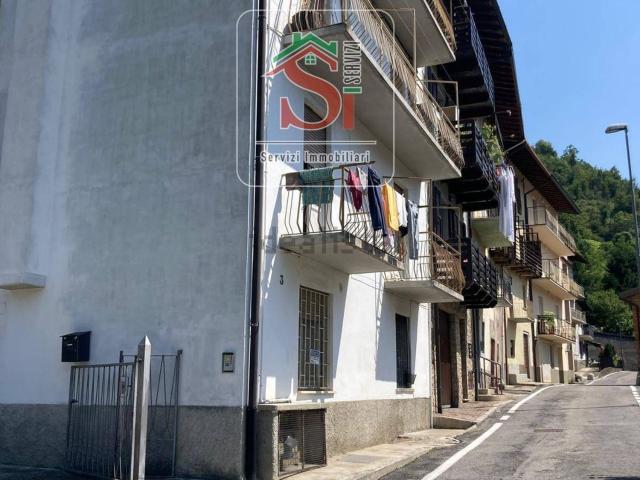 Appartamento in vendita a Comunità Montana della Valle Brembana, Zogno
