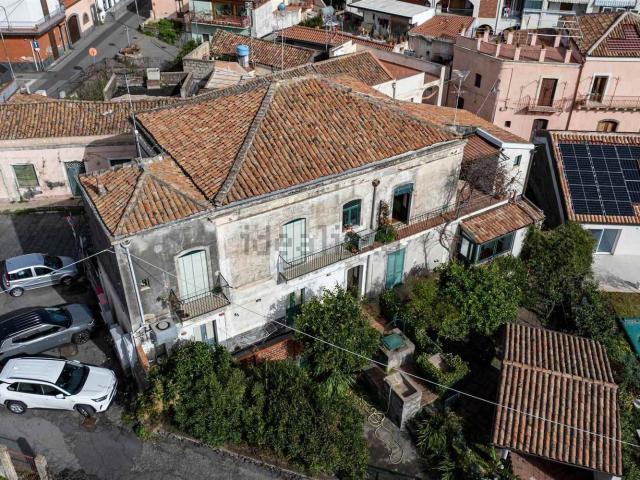 Appartamento in vendita a Acireale, Sicilia