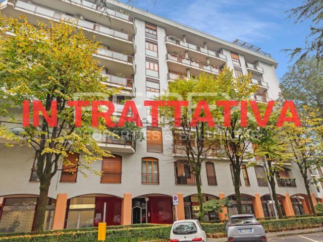 Appartamento in vendita a Moncucco, Brugherio