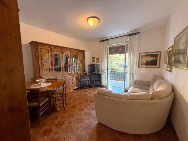 Appartamento in vendita a Bivio Di Ravi, Toscana