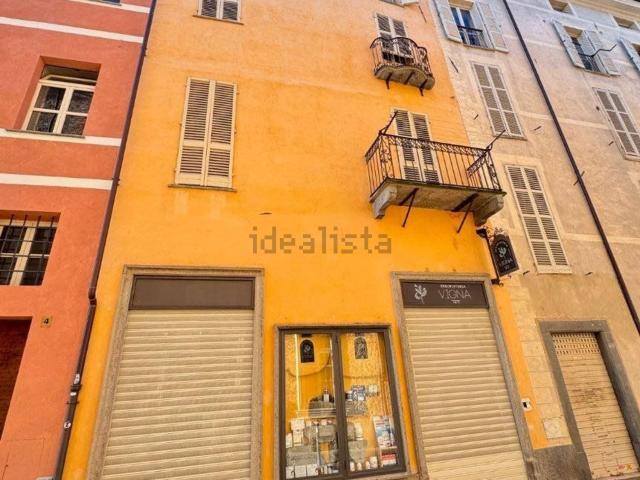 Appartamento in vendita a Centro Storico, Piemonte