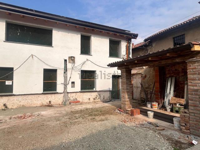 Appartamento in vendita a Garlasco, Lombardia