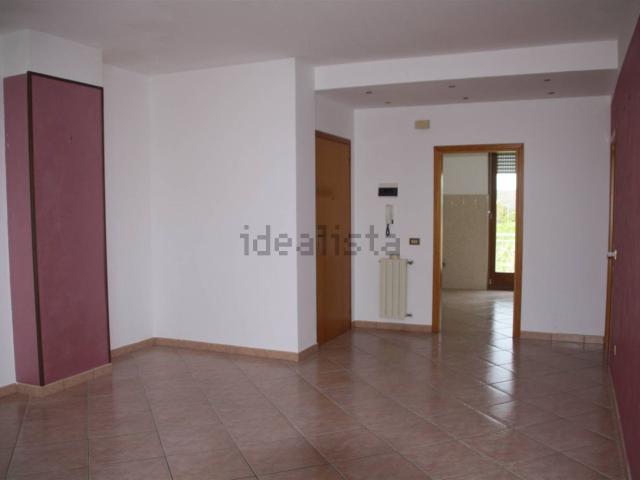 Appartamento in vendita a Quartiere Feggiani, Marche