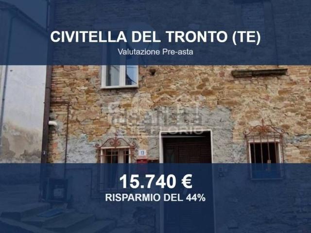 Appartamento in vendita a Unione dei Comuni della Val Vibrata, Civitella Del Tronto