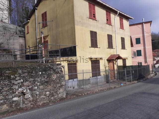 Appartamento in vendita a Torriglia, Liguria
