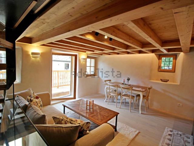 Appartamento in vendita a Antey Saint André, Aosta