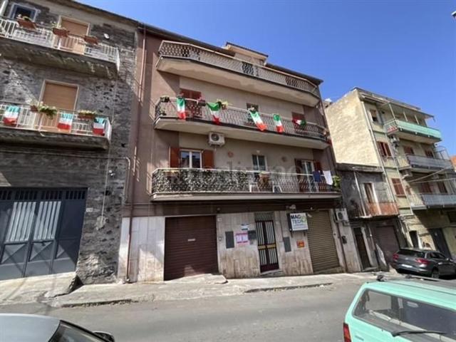 Appartamento in vendita a Bronte, Catania