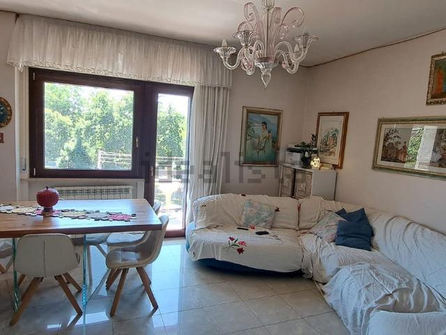 Appartamento in vendita a Ville di Nemi, Roma Capitale