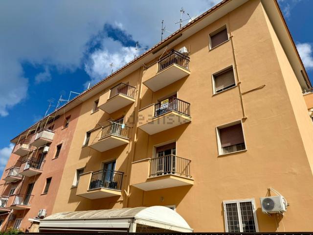 Appartamento in vendita a Lido di Marechiaro, Roma Capitale