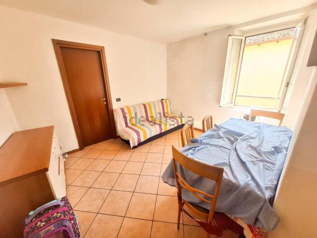 Appartamento in vendita a Calcinate, Lombardia
