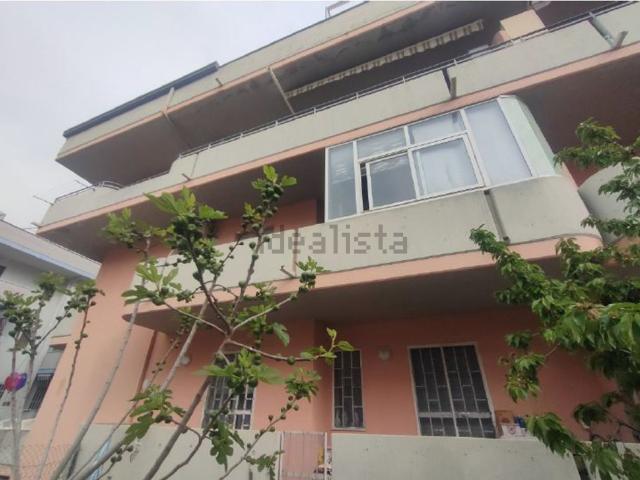 Appartamento in vendita a Alba Adriatica, Teramo