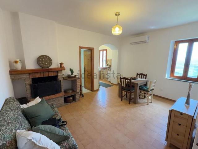 Appartamento in vendita a Chianni, Toscana